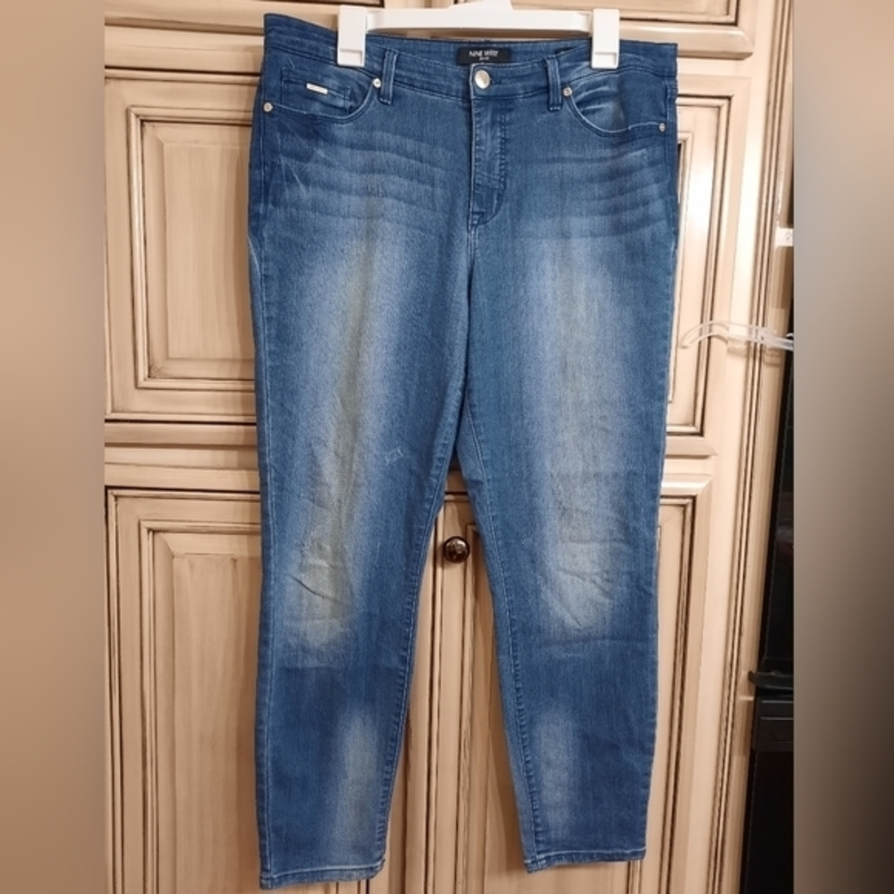 Nine West Size 12 Skinny Ankle Jeans!‎